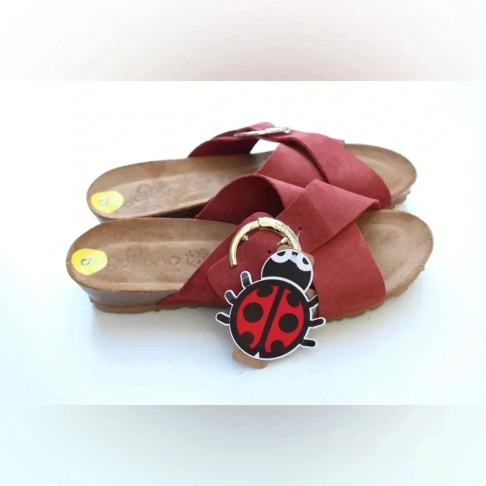 NWT Yokono sandals